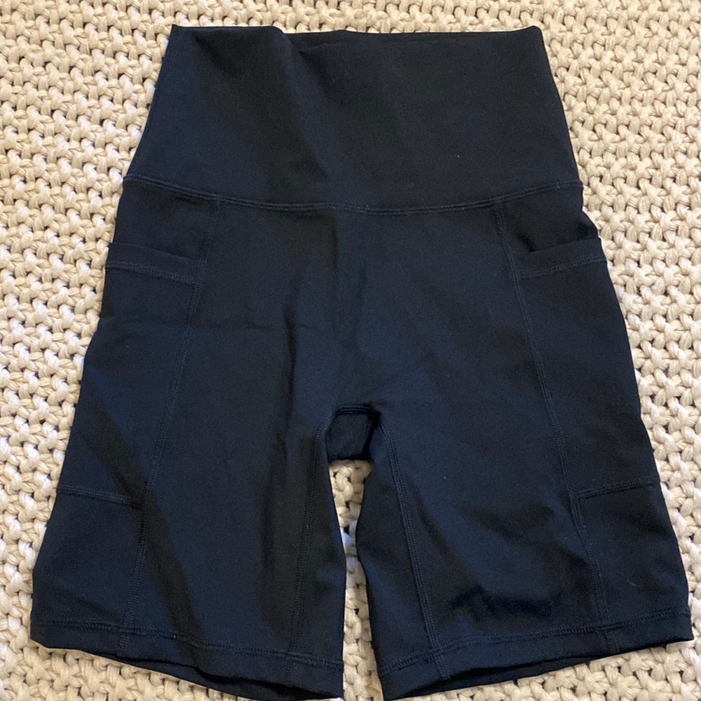 Aerie high-rise bike shorts
